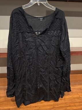 Raviya Black Crochet-Trim Swim Coverup Top